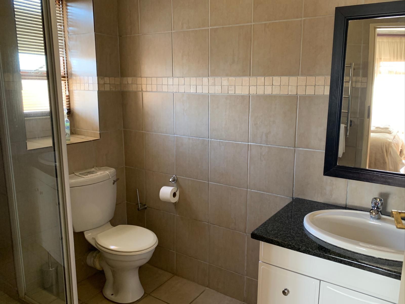 Cornerhouse On Conan Moreleta Park Pretoria Tshwane Gauteng South Africa Bathroom