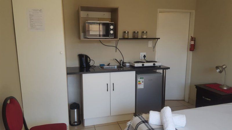 Cosy Guest Suites In Sandton Kelvin Johannesburg Gauteng South Africa Bottle, Drinking Accessoire, Drink, Kitchen