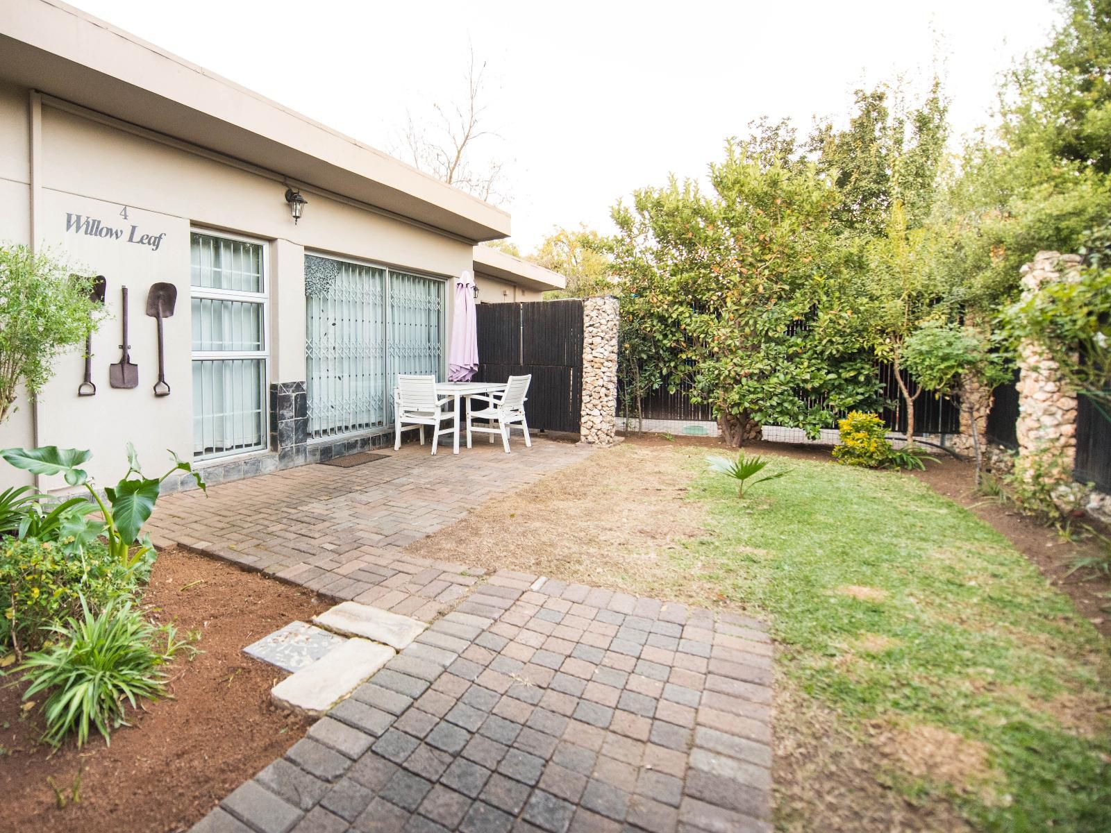 Cottonwood Guesthouse Oasis Dan Pienaar Bloemfontein Free State South Africa House, Building, Architecture, Garden, Nature, Plant, Living Room