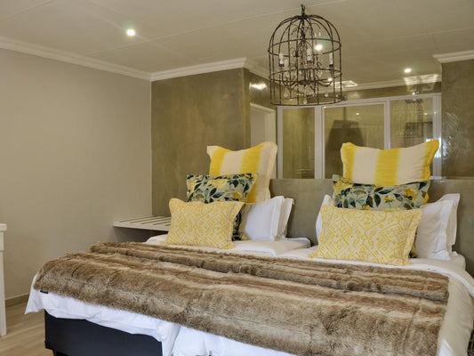 Luxury Double Room @ Country Boutique Hotel