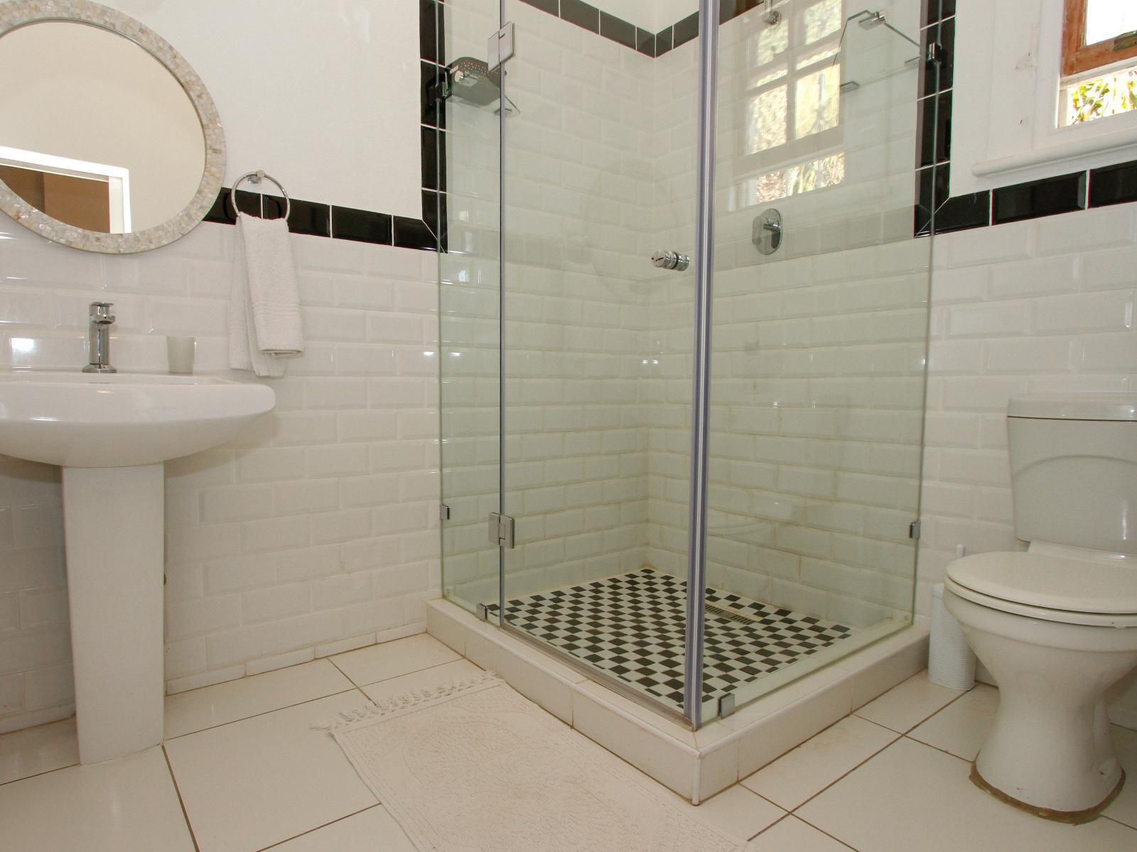 Coweys Corner Essenwood Durban Kwazulu Natal South Africa Unsaturated, Bathroom