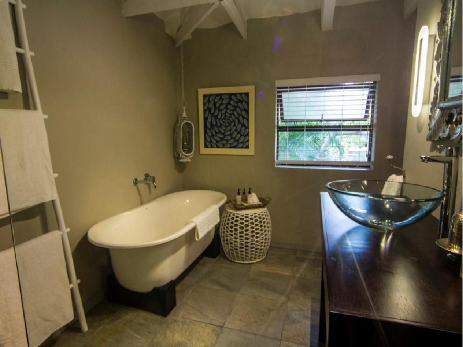 Cowrie Cove Guest House La Lucia Umhlanga Kwazulu Natal South Africa Bathroom