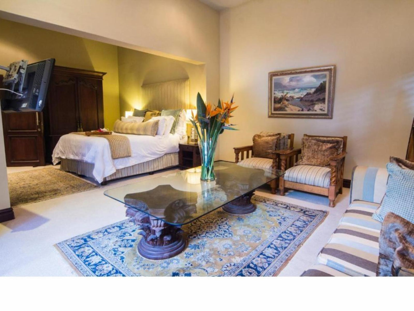 Executive Suite @ Cowrie Cove Guest House