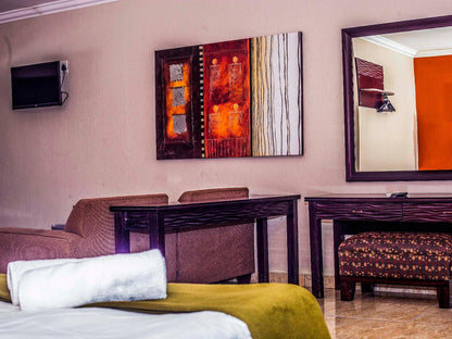 Double Room @ Coyotes Hotel & Conference Centre