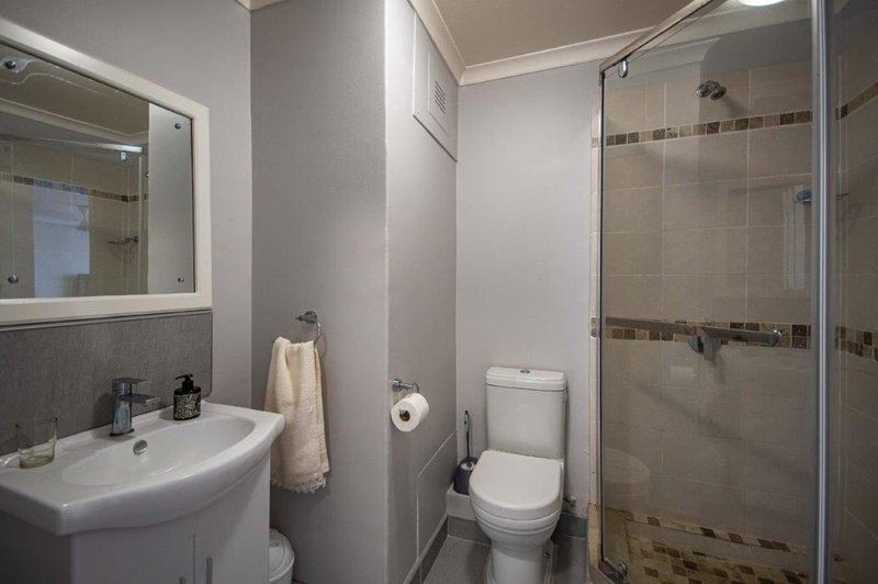 Cozumel 108 Umdloti Beach Durban Kwazulu Natal South Africa Unsaturated, Bathroom