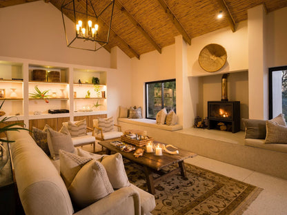 Crags Country Lodge, Sepia Tones, Living Room