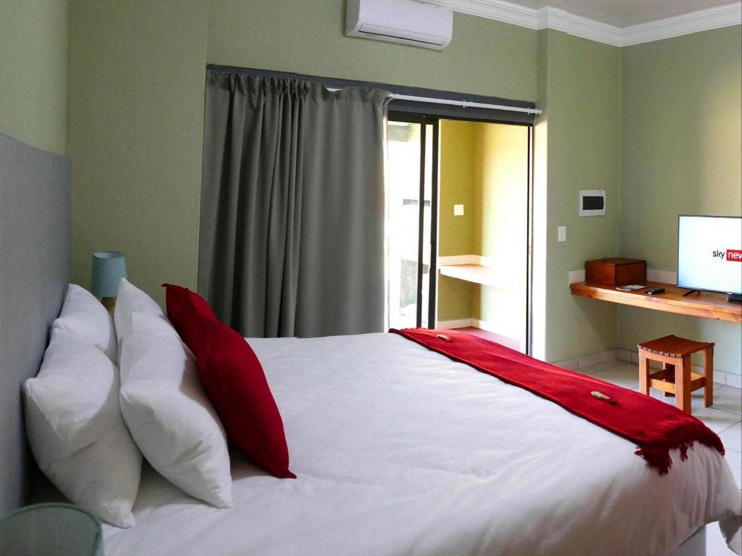 Crimson Bush Lodge Dinokeng Game Reserve Gauteng South Africa Bedroom