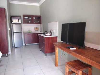 Deluxe Suite Private Collection @ Crimson Bush Lodge