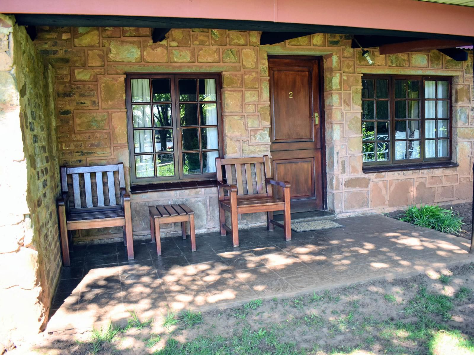 Critchley Hackle Lodge, Lakeview, Cabin, Building, Architecture