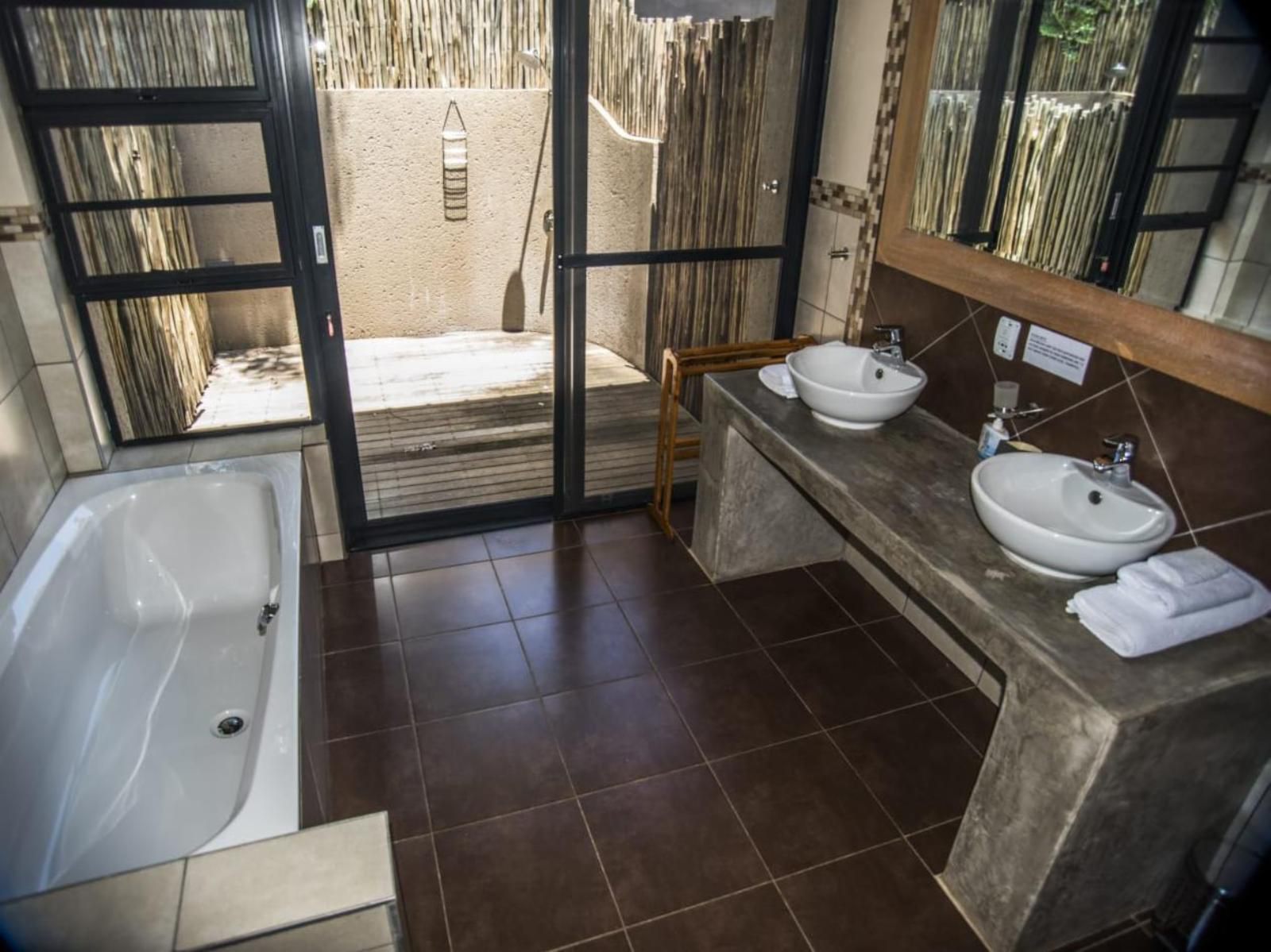 Crocodile Bend Hectorspruit Mpumalanga South Africa Bathroom