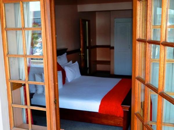 Double Room @ Crown Hotel And Conference Centre