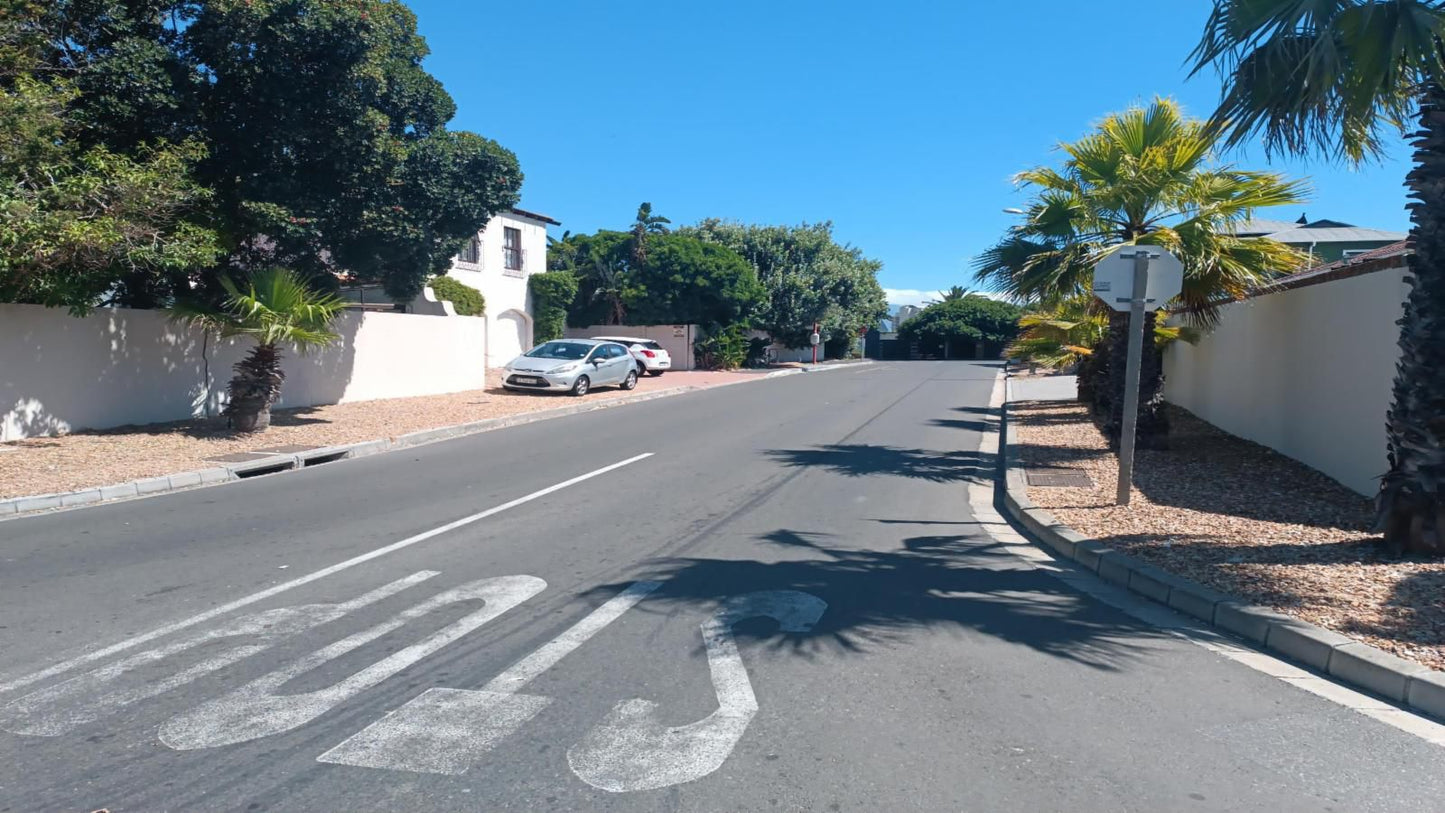 Crystalvilla Guest House West Beach Blouberg Western Cape South Africa House, Building, Architecture, Palm Tree, Plant, Nature, Wood, Street