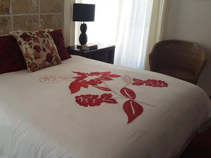 Ruby Room @ Crystalvilla Guest House