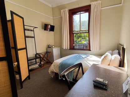 Cummings Guesthouse, Manor House,  Double Room, Window, Architecture, Bedroom