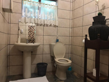 Cura Lodge Pellissier Bloemfontein Free State South Africa Bathroom