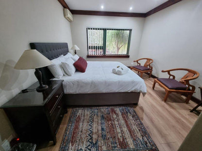 Acacia King Room @ Cussonia Country Home