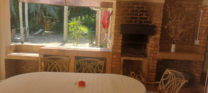 Main House 3 bedrooms @ Cycasia Lodge