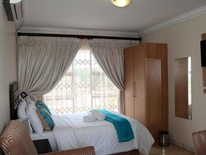 Luxury Double Room @ Da Village Villas Lodge