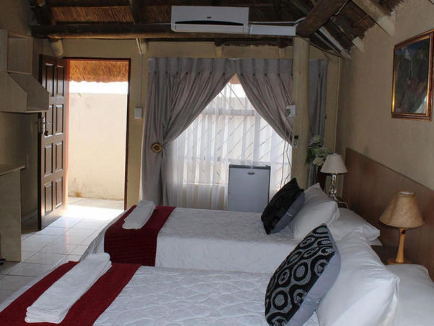 Luxury Twin Room @ Da Village Villas Lodge