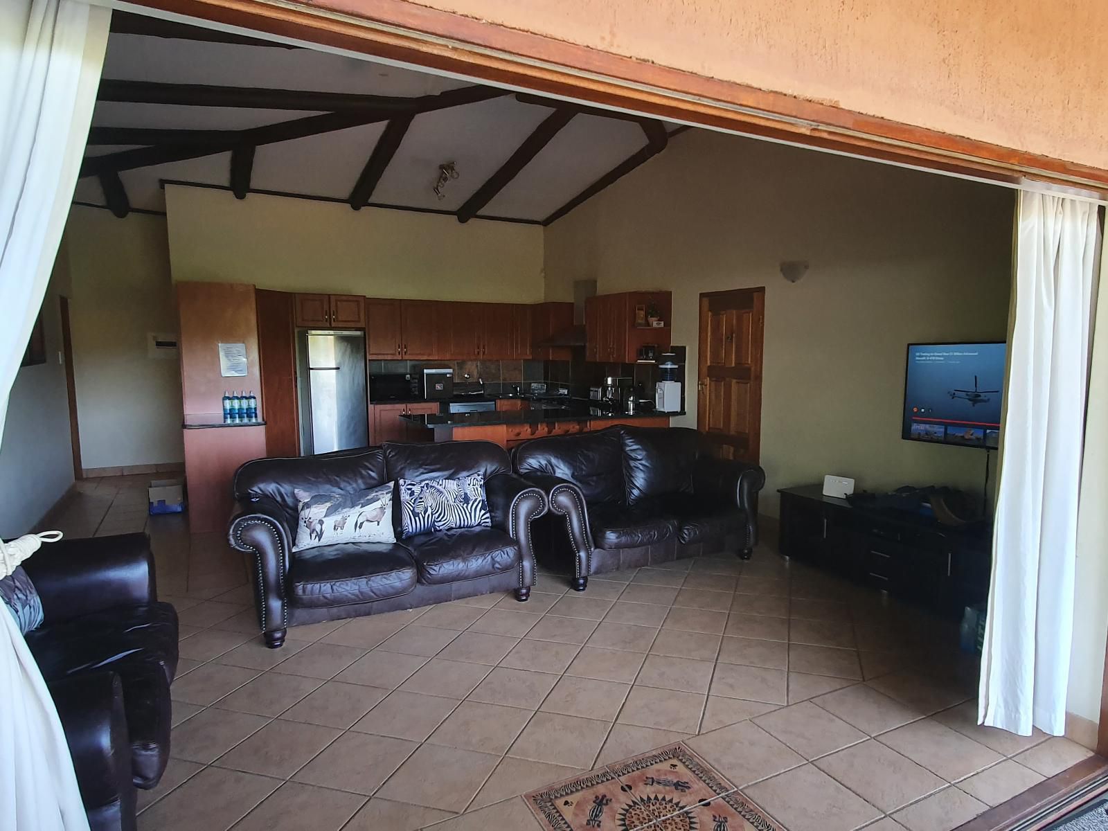 Dagama Dam White River Kestrel House 21 White River Mpumalanga South Africa Living Room