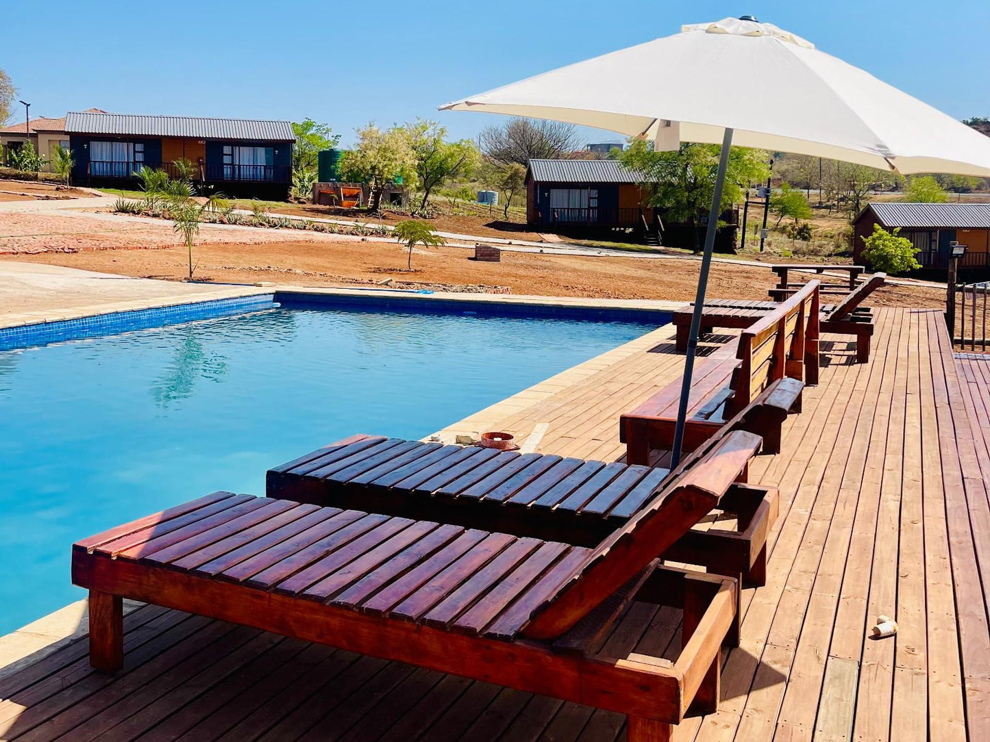 Damview Eco Lodge, Swimming Pool