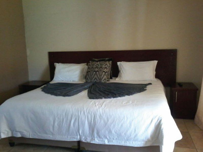 Danquah Guest Lodge Van Riebeeck Park Johannesburg Gauteng South Africa Bedroom