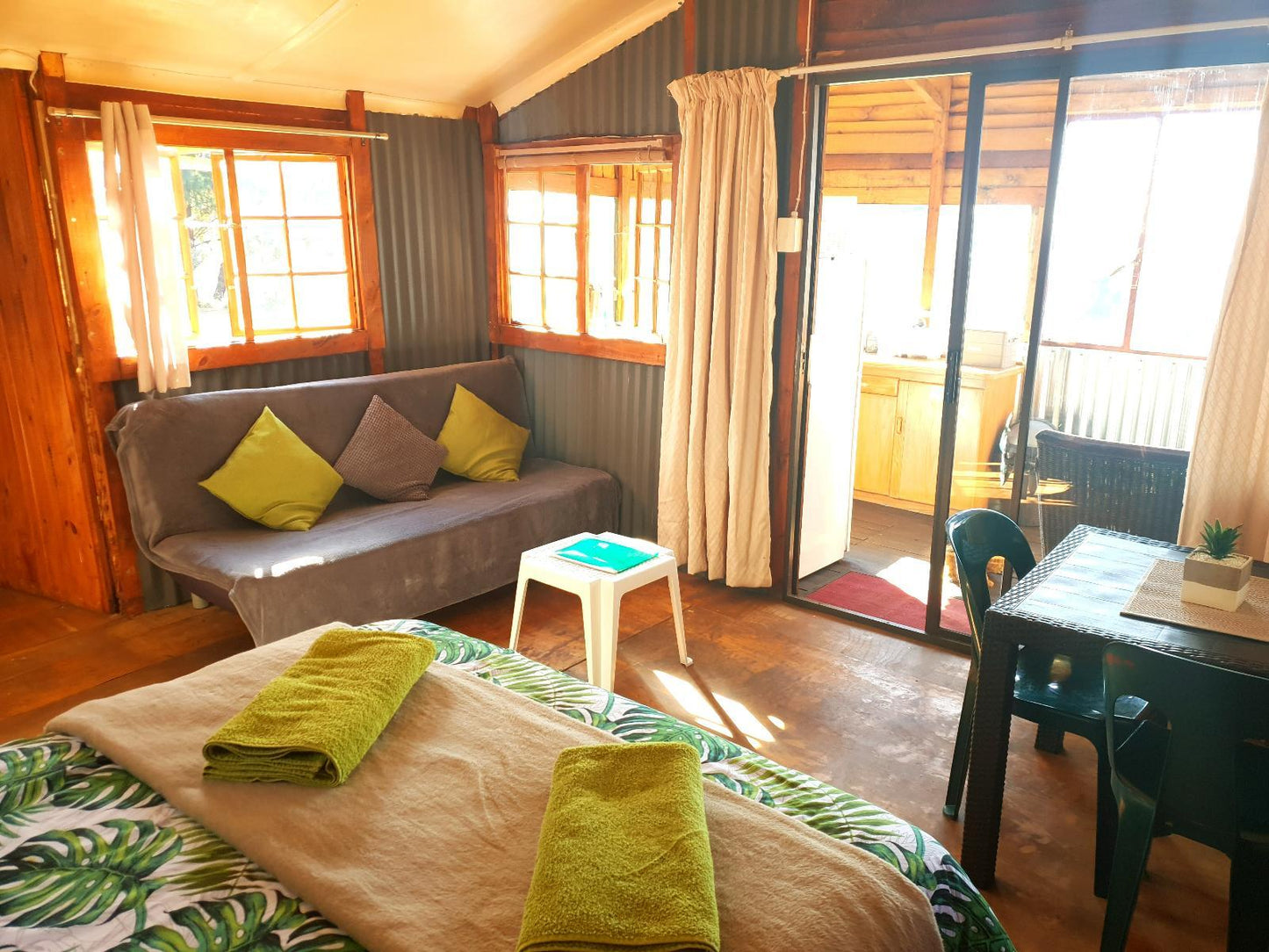 2 Sleeper Comfort Cabin @ Dargle Forest Lodge