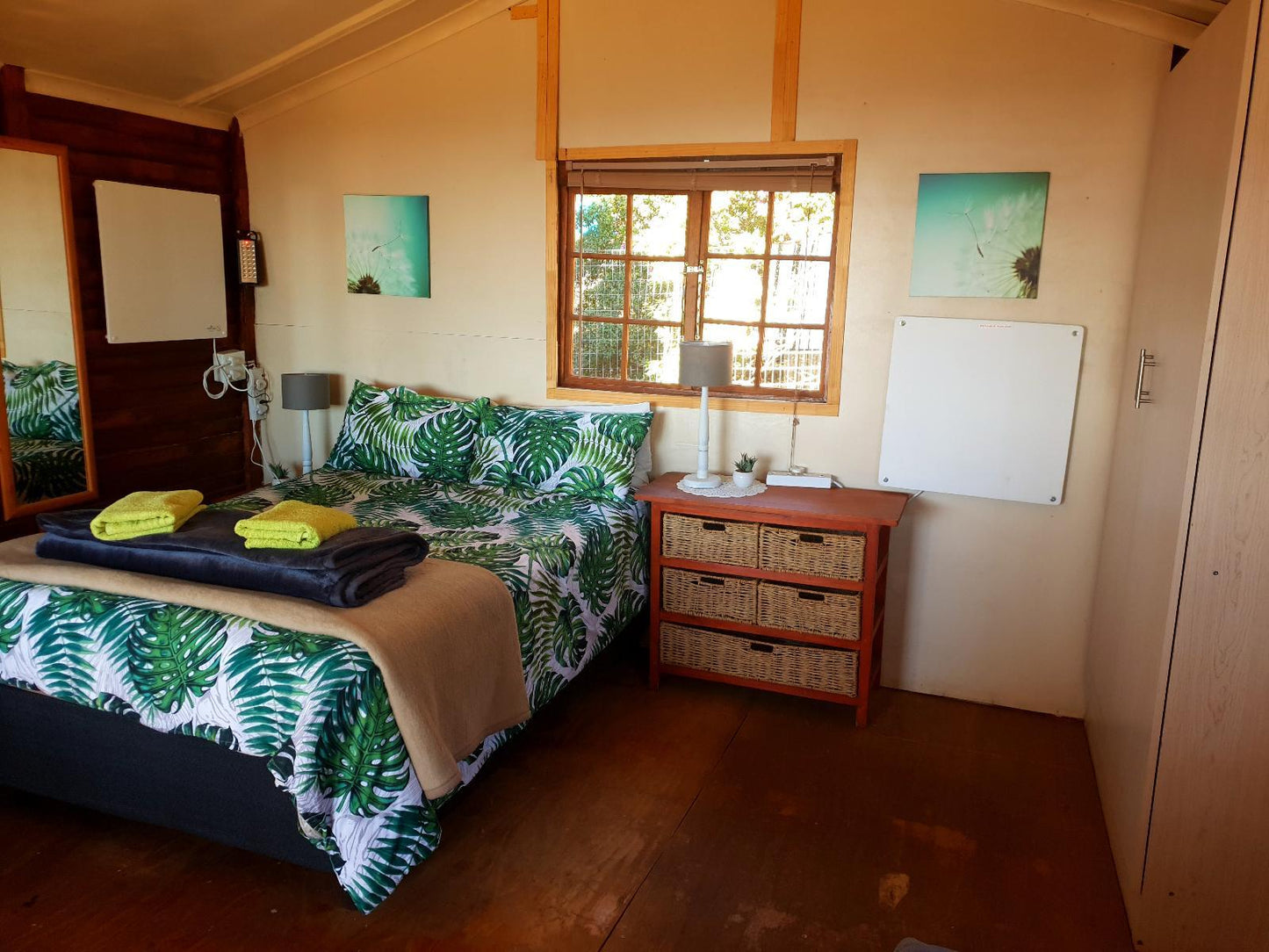 2 Sleeper Comfort Cabin @ Dargle Forest Lodge