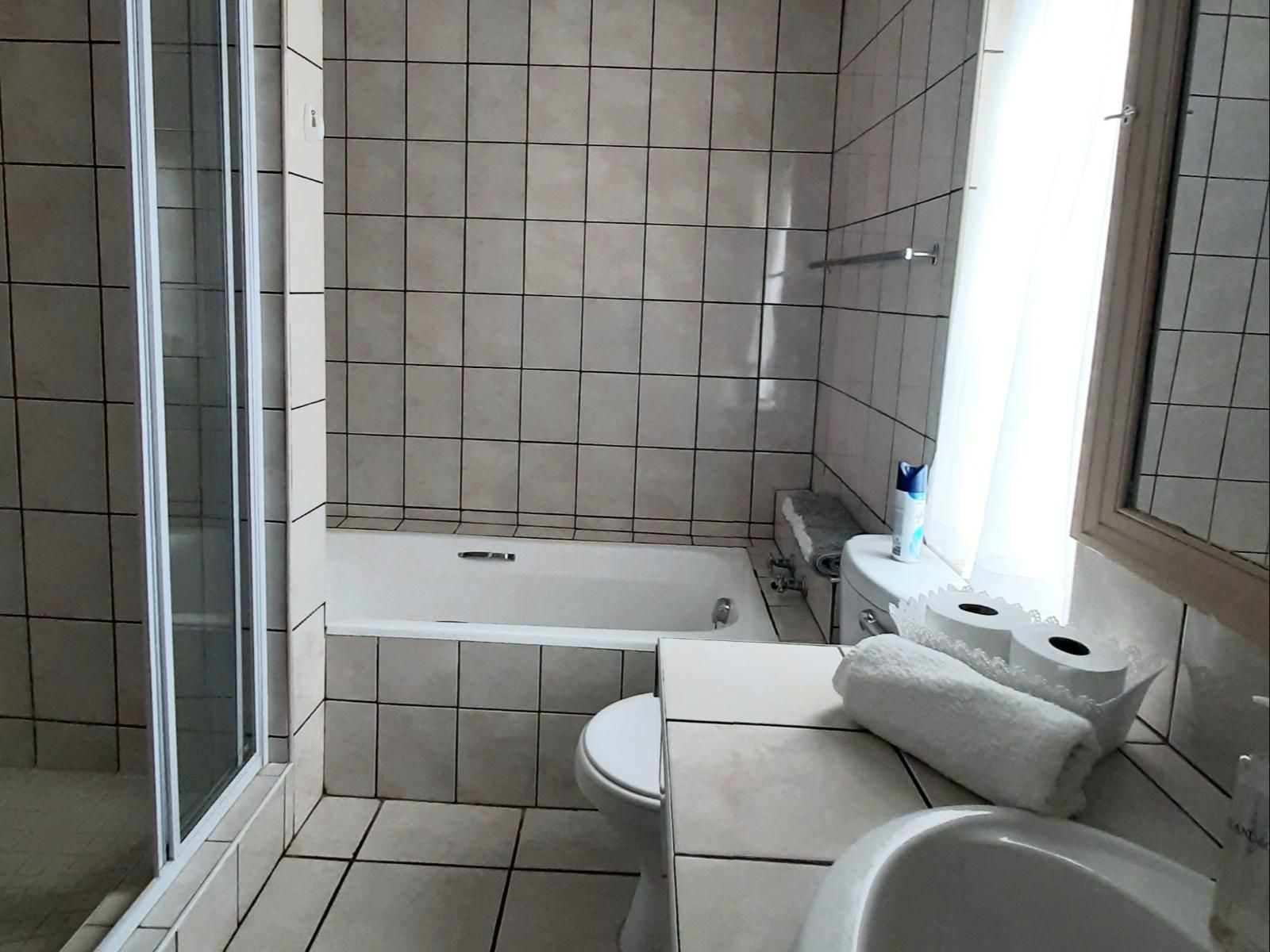 De Graaff Manor Graaff Reinet Eastern Cape South Africa Unsaturated, Bathroom