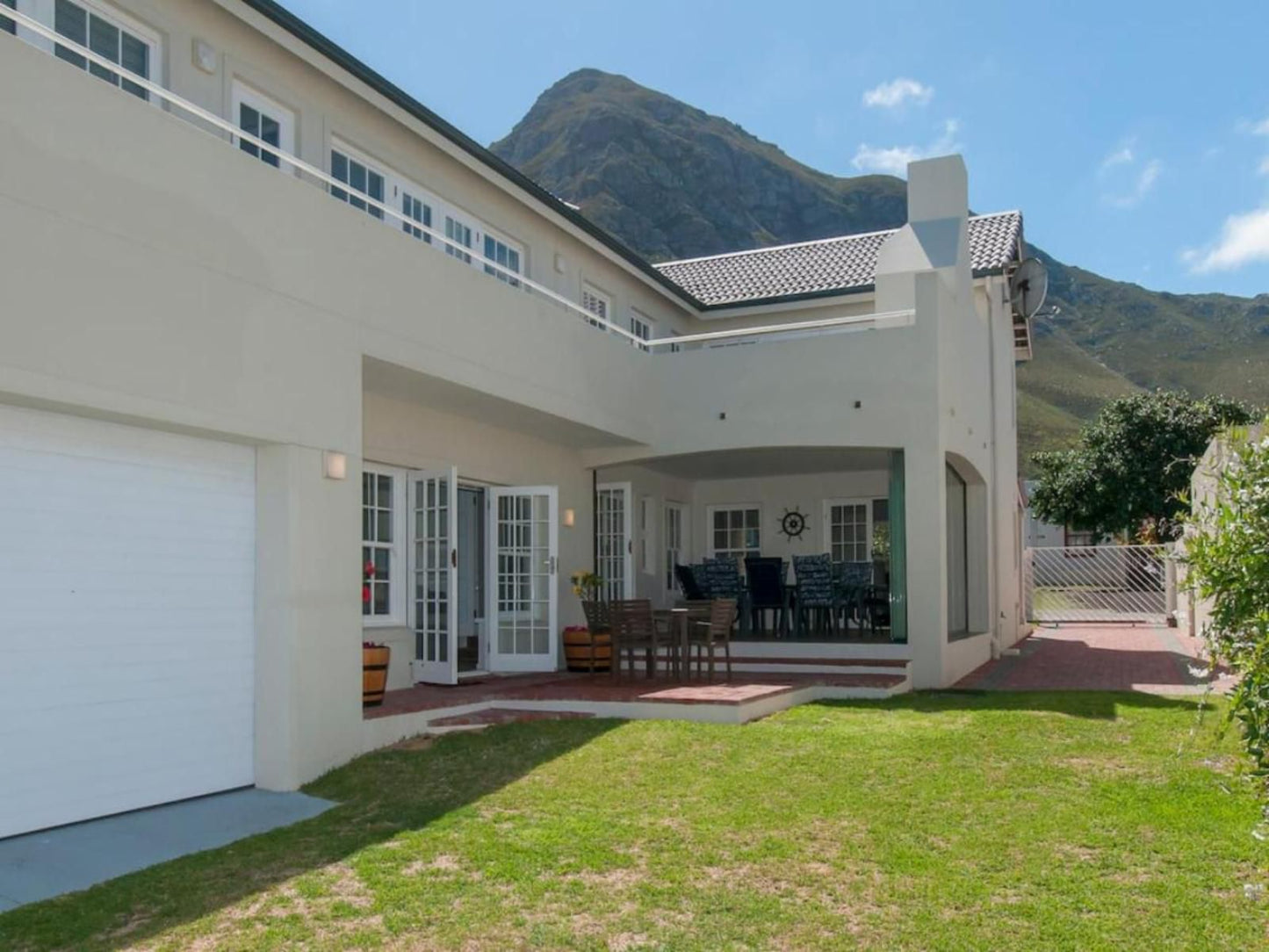 De Mond By Top Destinations Rentals Voelklip Hermanus Western Cape South Africa Complementary Colors, House, Building, Architecture, Mountain, Nature, Highland