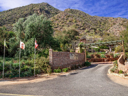 De Poort Country Lodge, Hollywood Sign, Sight, Architecture, Sign, Text, Travel, Garden, Nature, Plant