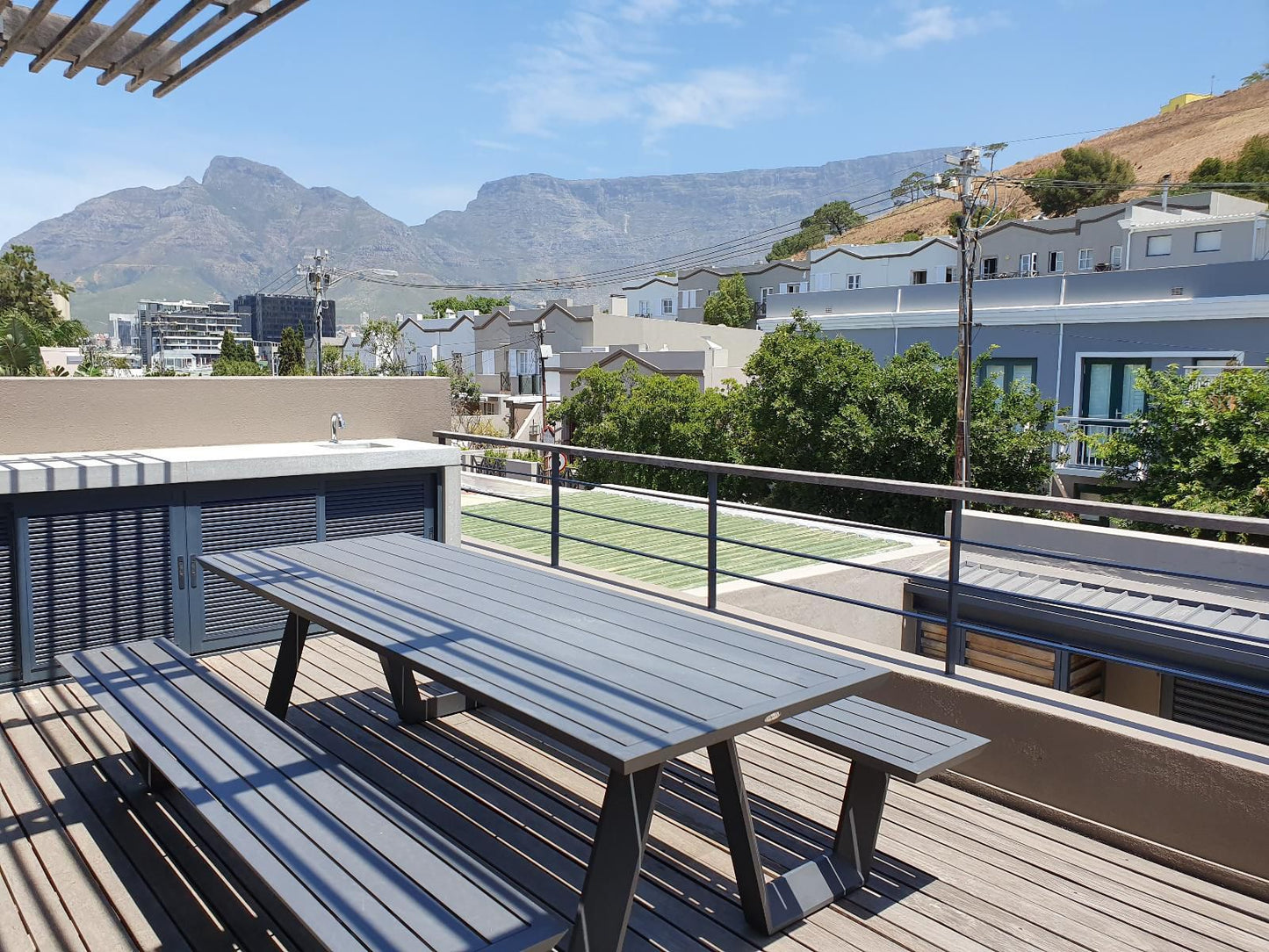 De Waterkant Cottages & Apartments, Balcony, Architecture