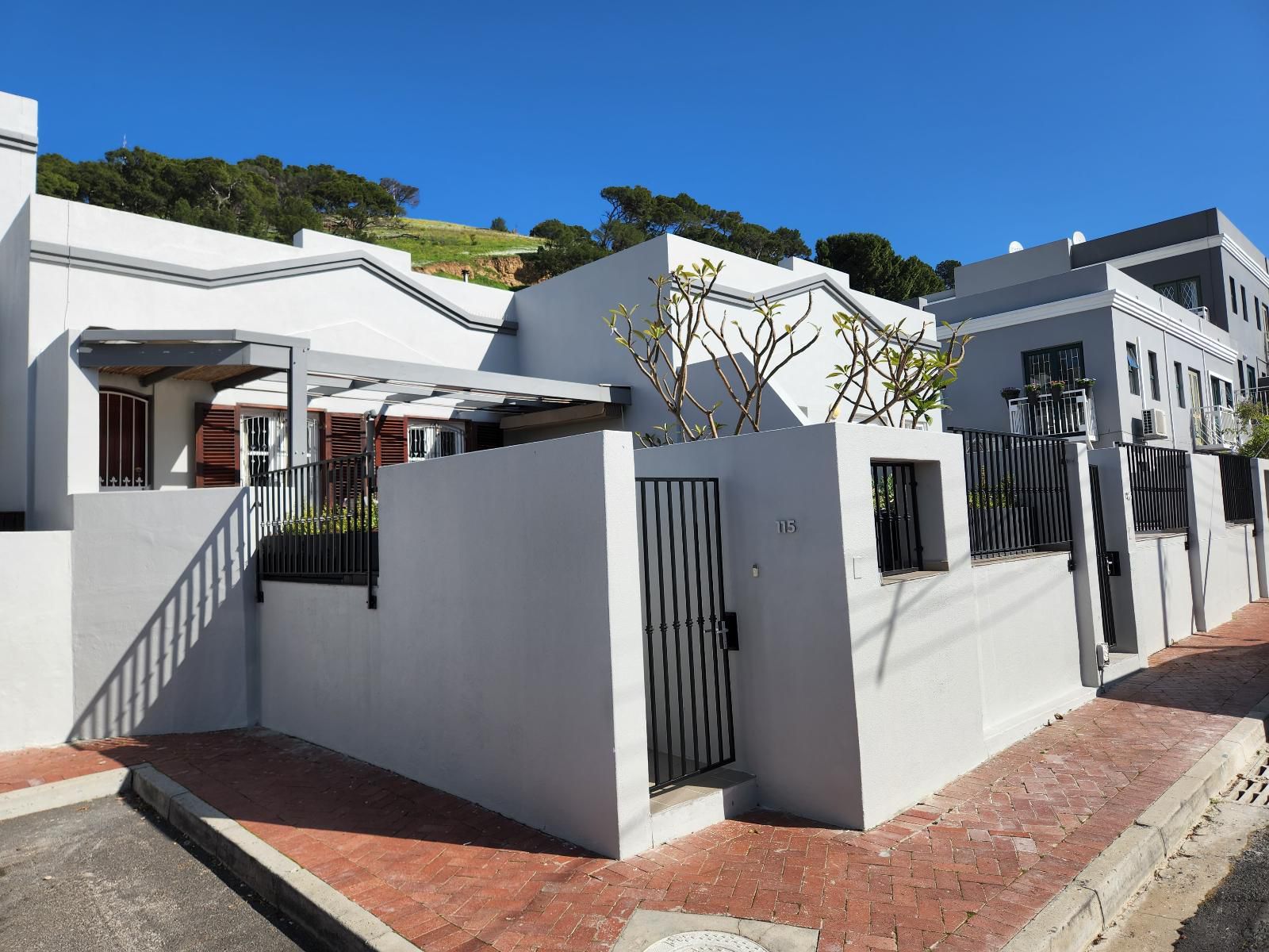 De Waterkant Cottages & Apartments, 19 Jarvis Street, House, Building, Architecture