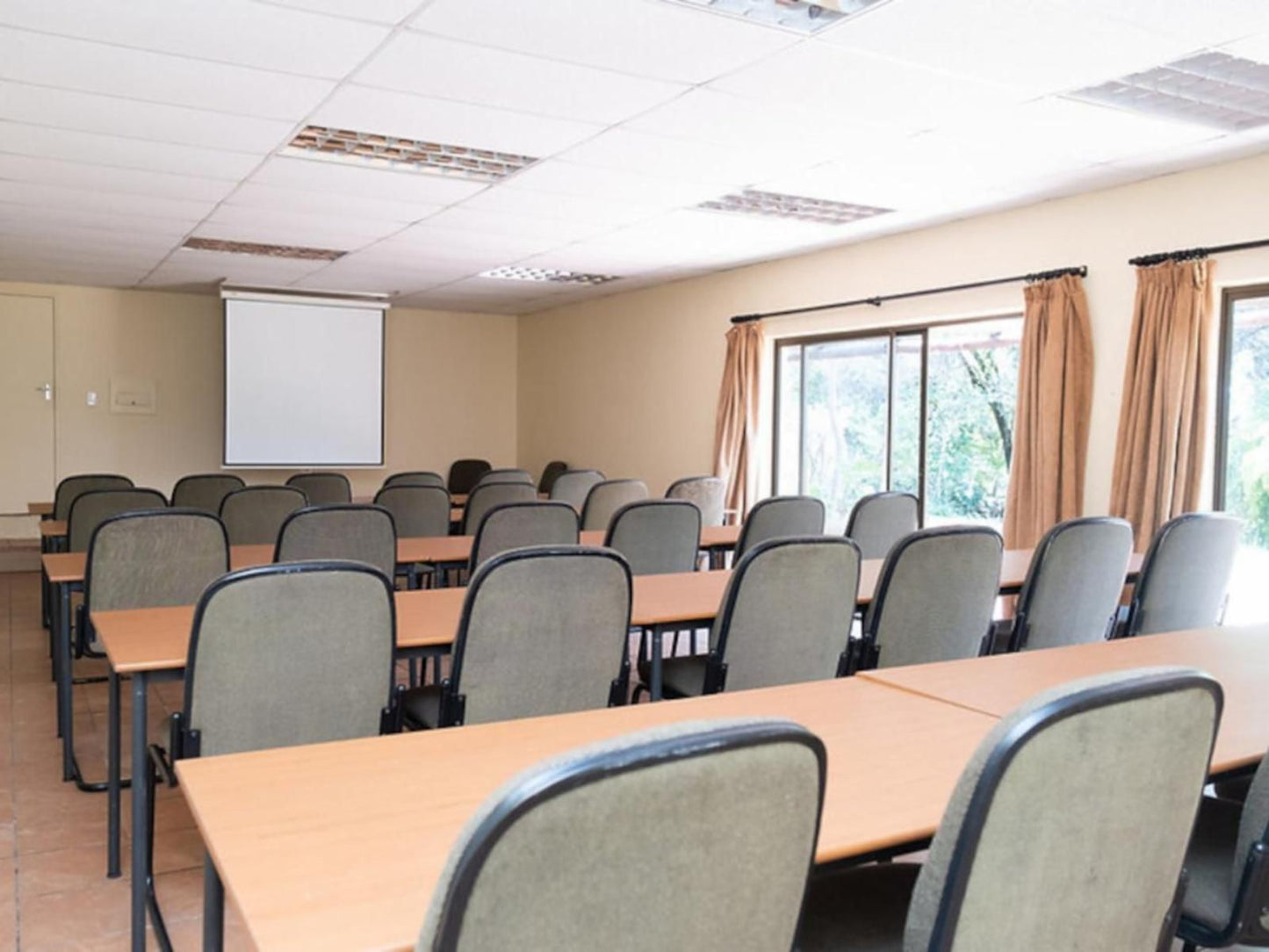 De Wildt Cheetah Lodge, Seminar Room