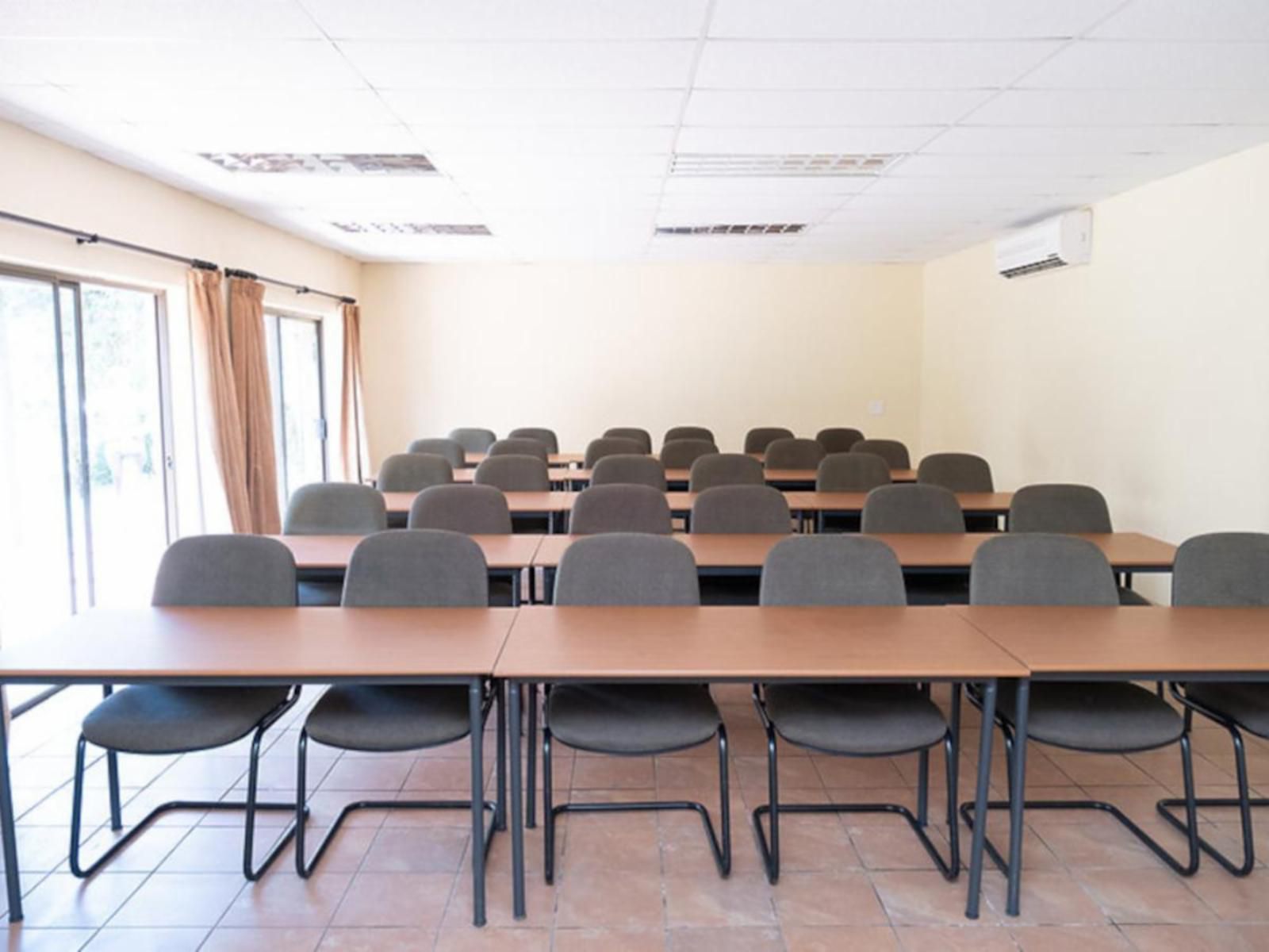 De Wildt Cheetah Lodge, Seminar Room