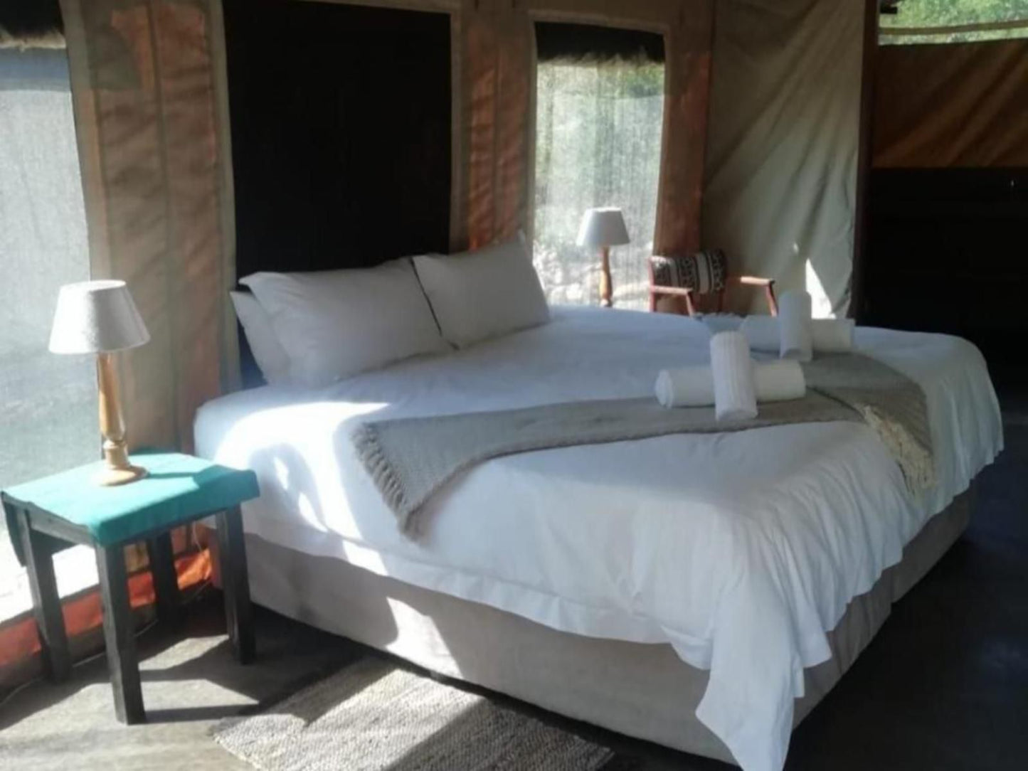 De Wildt Cheetah Lodge, Dinaneni Room, Tent, Architecture, Bedroom