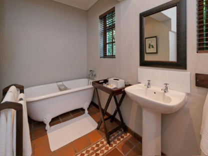 Vineyard Cottage @ De Doornkraal Historic Country House