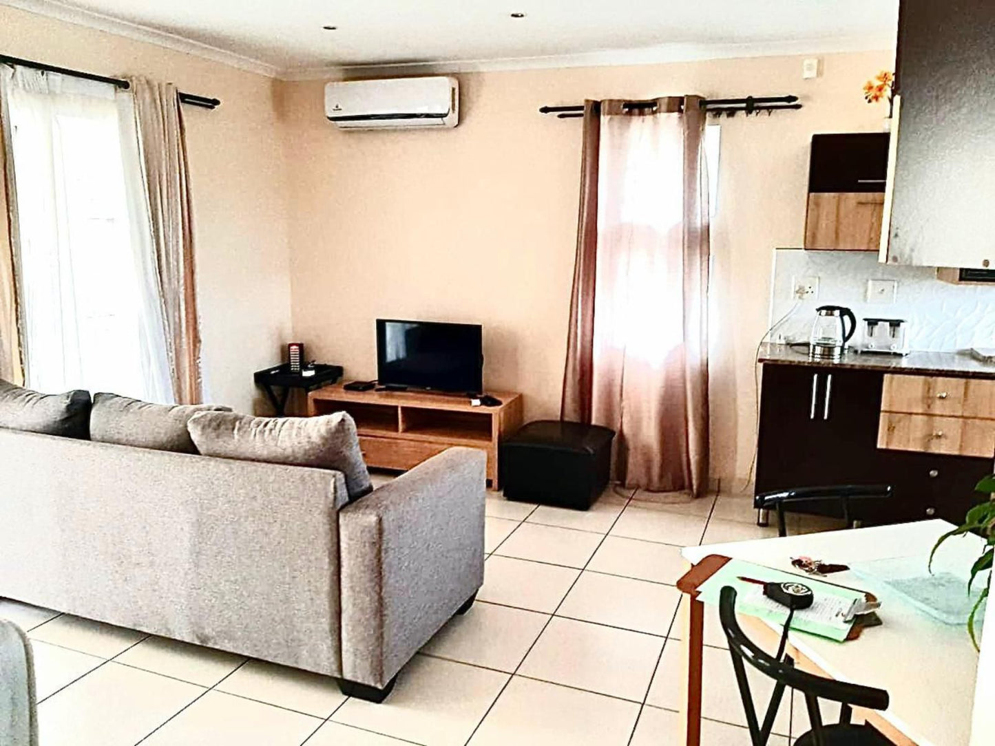 Dei Gratia Guesthouse Sparks Durban Kwazulu Natal South Africa Living Room