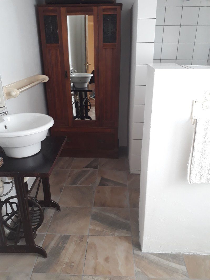 Dekotzenhof Wakkerstroom Mpumalanga South Africa Unsaturated, Bathroom