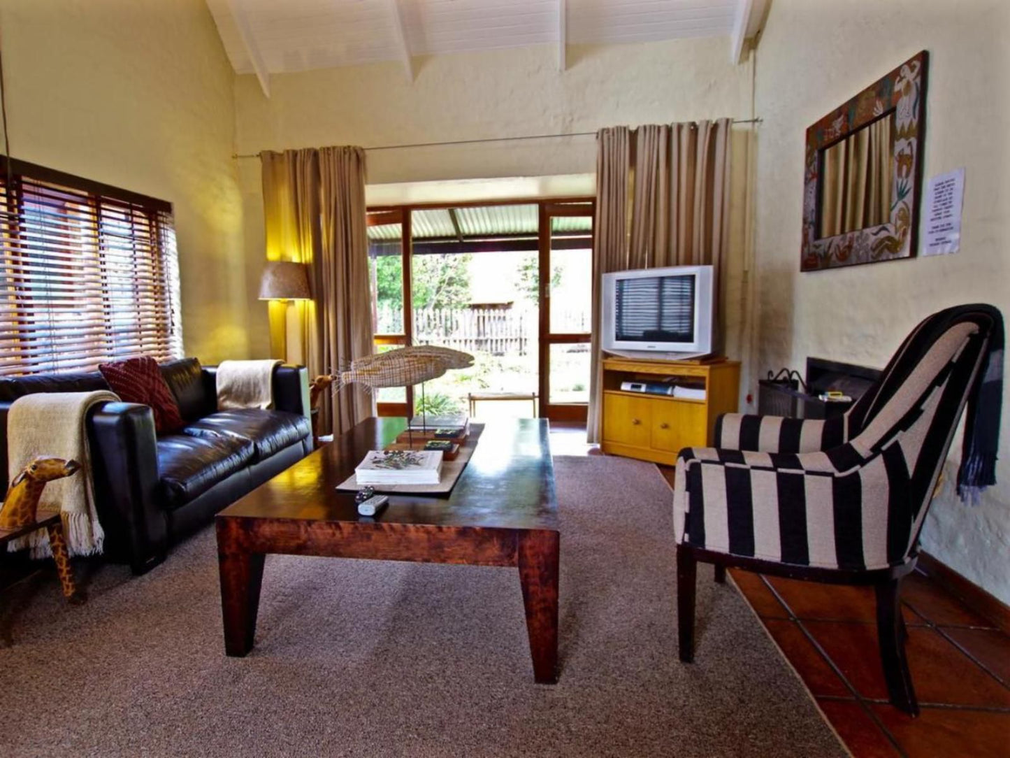 Delagoa Cottage Dullstroom Mpumalanga South Africa Living Room