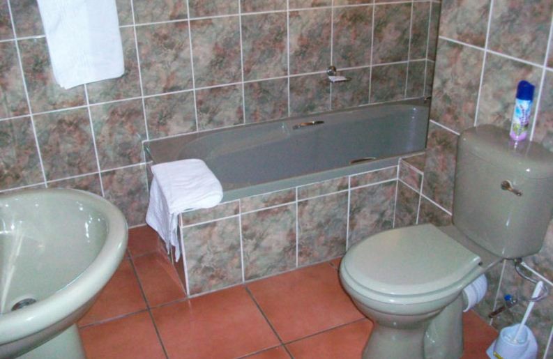 Deletz Guest House Witbank Emalahleni Mpumalanga South Africa Bathroom