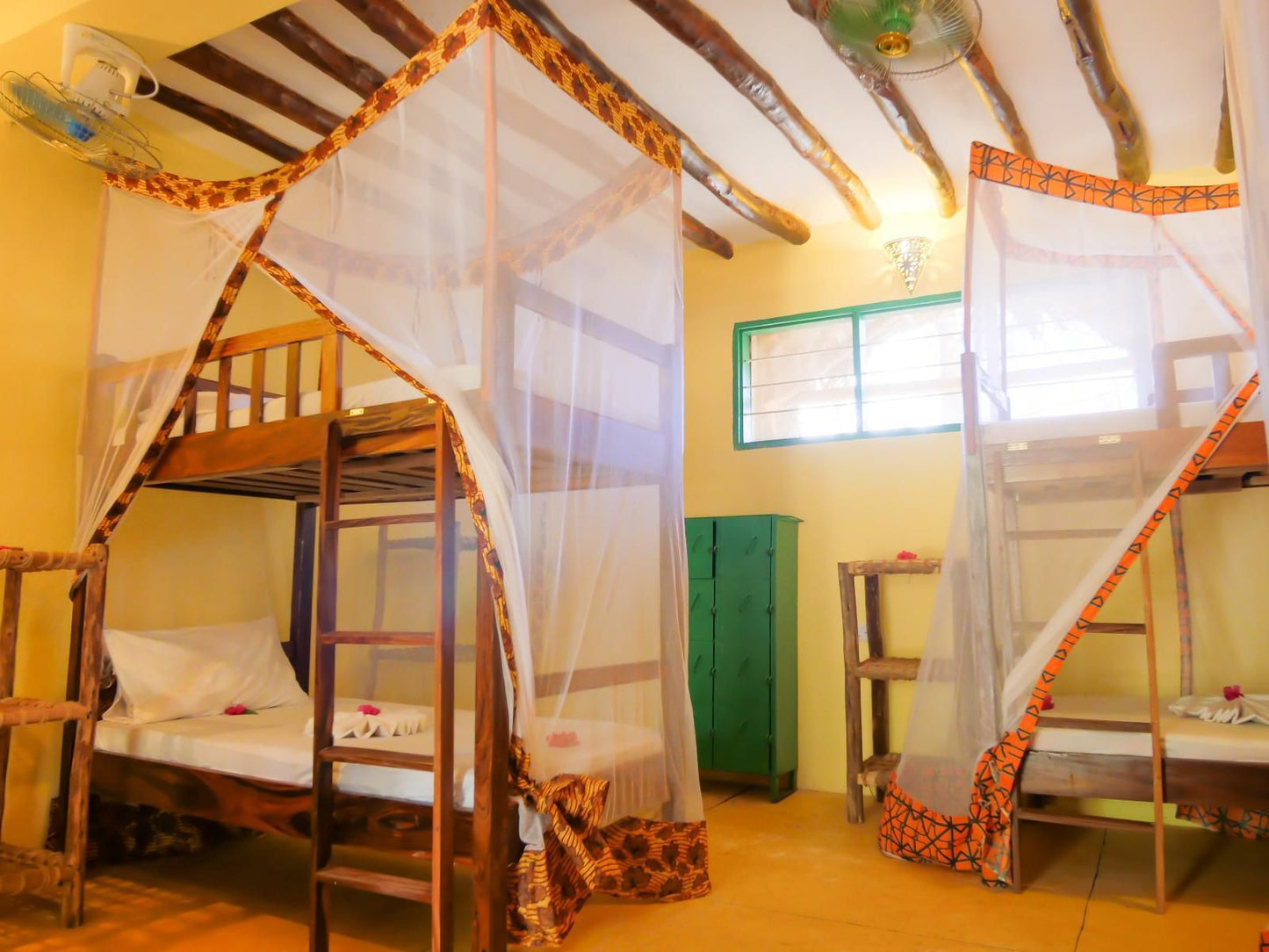 Demani Lodge, Single Room En-suite, Colorful, Bedroom