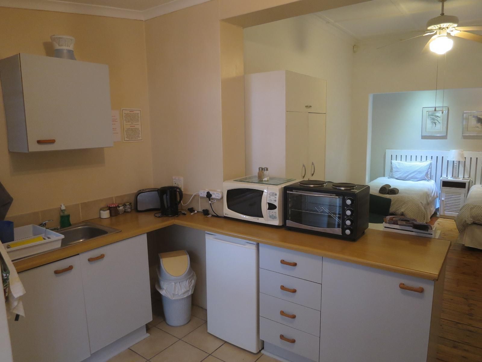 Dempsey S Guest House Walmer Port Elizabeth Eastern Cape South Africa Kitchen