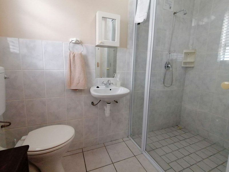 De Oude Rus Units Brackenfell Cape Town Western Cape South Africa Unsaturated, Bathroom