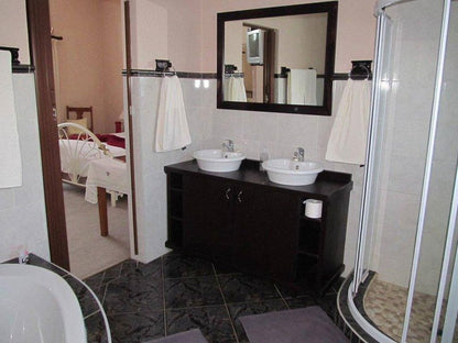 De Sandsteen Gastehuis Warden Free State South Africa Unsaturated, Bathroom