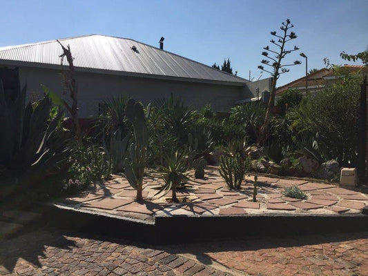 Desert Rose Inn Fontainebleau Johannesburg Gauteng South Africa House, Building, Architecture, Palm Tree, Plant, Nature, Wood