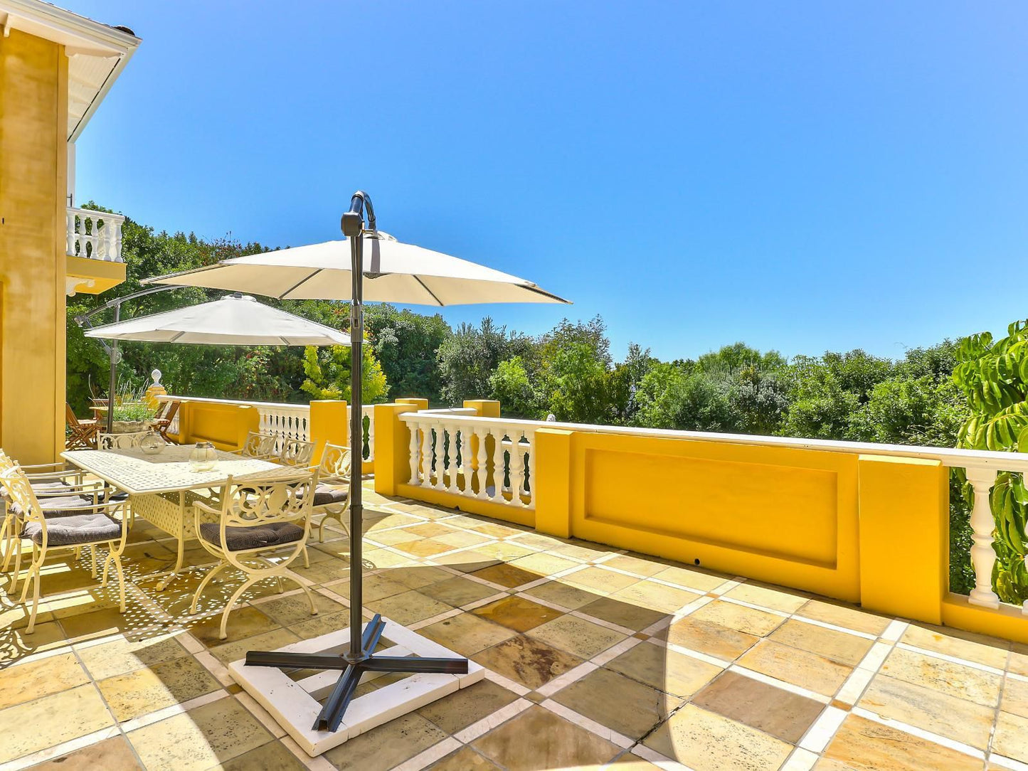 Devonport House - Constantia, Colorful, Swimming Pool