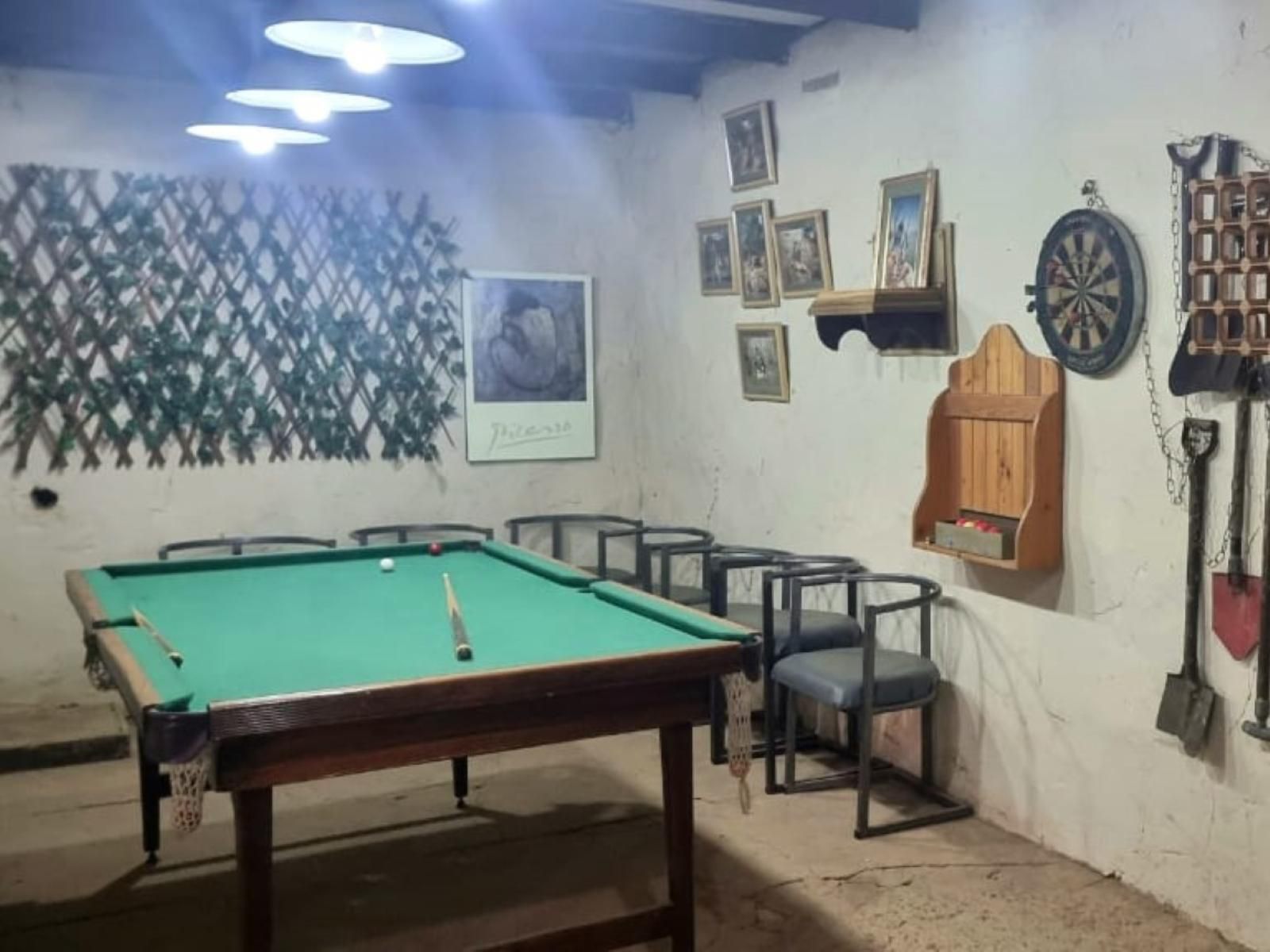 Di Plaas Opstal, Billiards, Sport