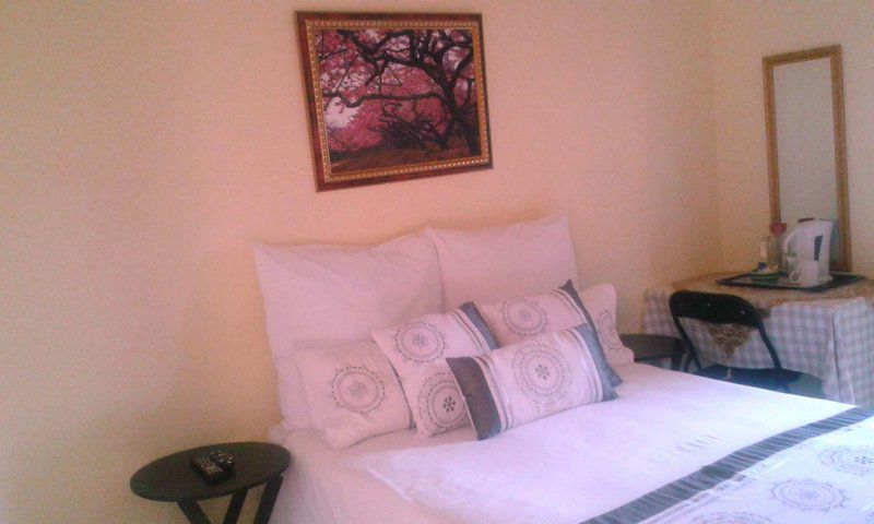 Didi S Bed And Breakfast Golf View Mahikeng North West Province South Africa Bedroom