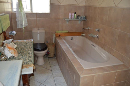 Die Kruik Clarens Free State South Africa Bathroom